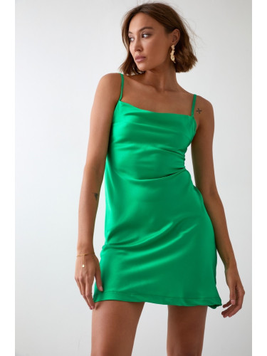 Delicate minidress with green shoulder straps