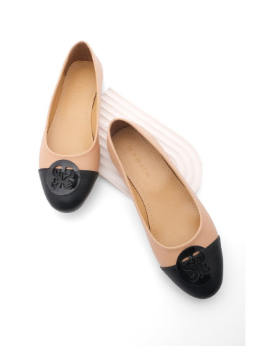 Дамски балерини с катарама Monda