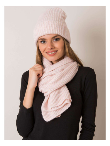 Light pink hat and scarf RUE PARIS