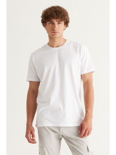 ALTINYILDIZ CLASSICS Мъжка бяла 360-градусова гъвкавост, разтягаща се във всички посоки, тениска Slim Fit Slim Fit Crewneck.