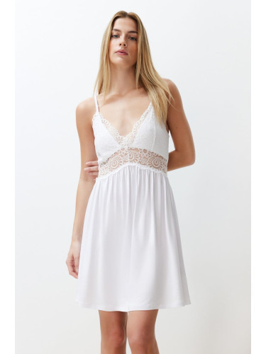 Дамска нощница Trendyol Nightgown