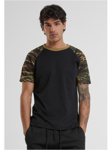 Raglan contrasting blk/woodcamo t-shirt