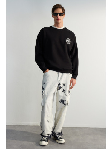 Trendyol Black Oversize/Wide Cut Floral Embroidered Fleece/Warm Sweatshirt