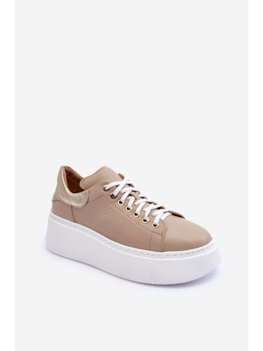 Women's leather sports shoes on the Beige Lemar platform