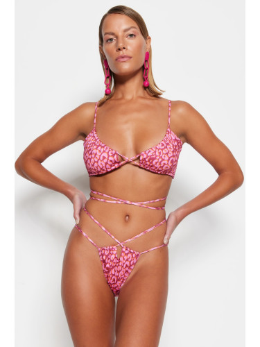 Trendyol животински печат триъгълник вратовръзка бикини отгоре