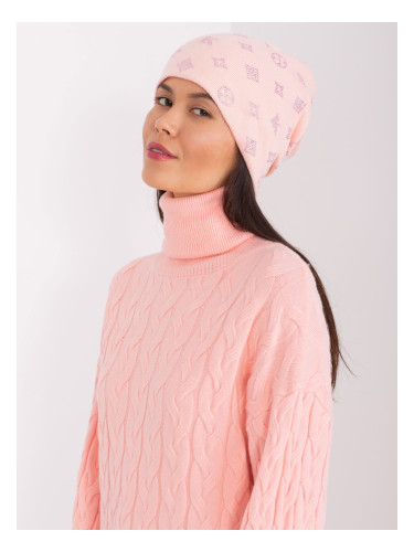 Light pink winter hat with cashmere