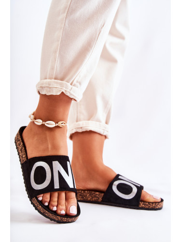 EVENTO Класически чехли с приплъзване с надпис черно и сребристо Bahari