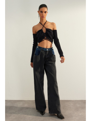 Trendyol Limited Edition Black Super Crop Feathered Knitwear Sweater