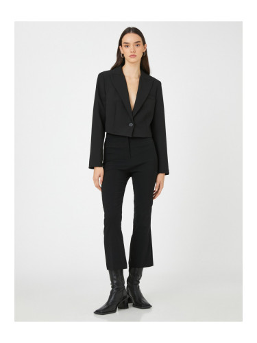 Koton Crop разкроен панталон с джобен детайл.