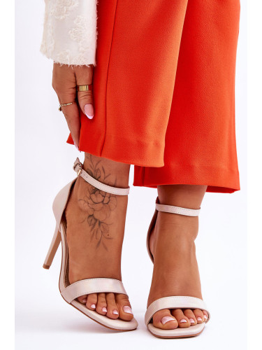 VINCEZA Модни сандали бежови холографски бежови Rayden