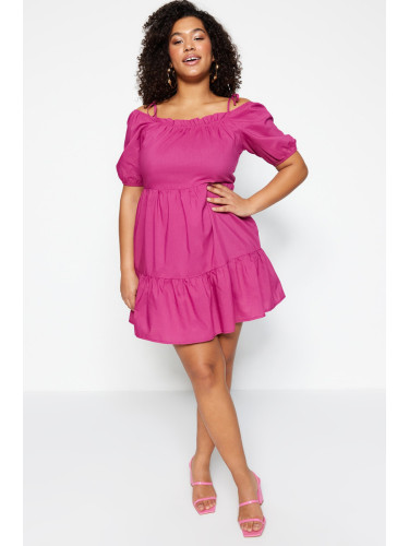 Дамска рокля. Trendyol