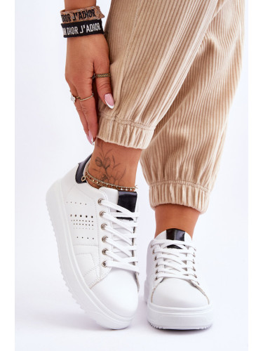 Boto Дамски спортни обувки черно и бяло Be First!