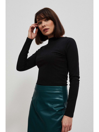 Fitted women's blouse