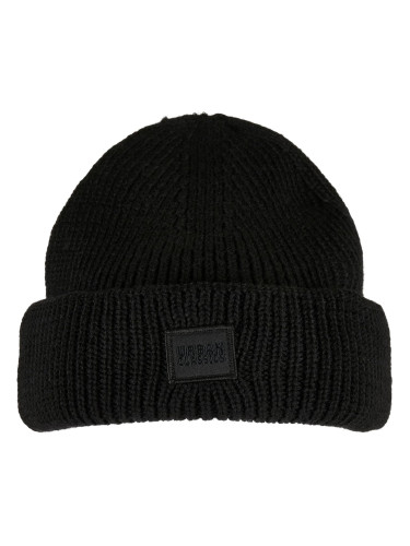 Knitted wool hat black