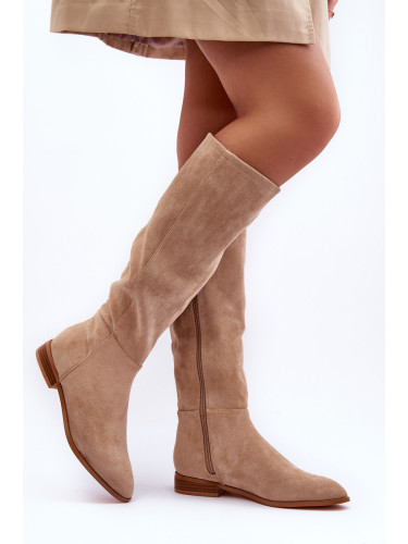 Дамски ботуши Kesi, изработени от еко-велур