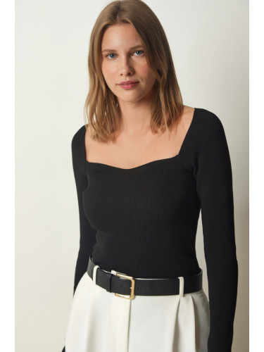 Щастие İstanbul жените черно сърце яка кадифе трикотаж пуловер