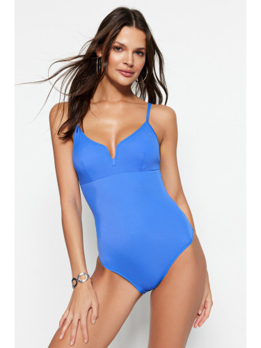 Дамски бански костюм. Trendyol