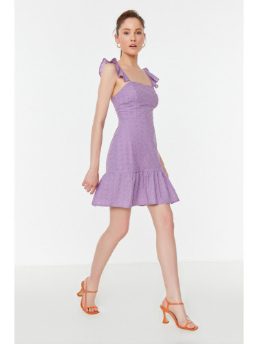 Дамска рокля Trendyol Brode