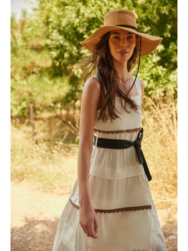 Дамска рокля. Trendyol Detailed