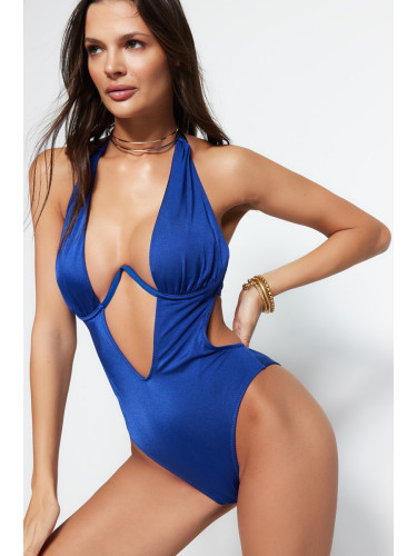 Дамски бански костюм. Trendyol