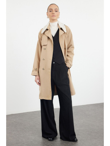 Trendyol бежов извънгабаритни широко нарязани яка плюшени подробни, водоотблъскващи дълго тренчкот