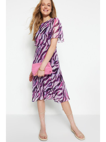 Дамска рокля Trendyol Floral Patterned