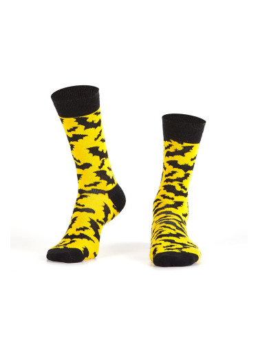 Men's yellow socks with bats