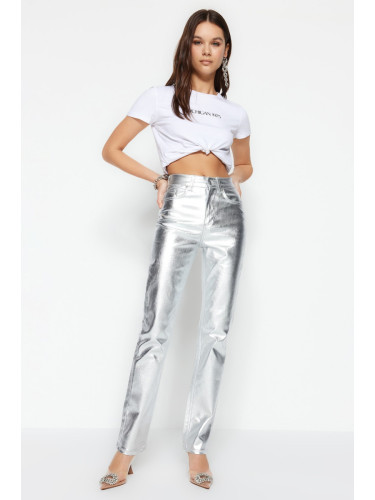 Дамски дънки. Trendyol