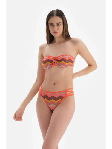 Dagi плочки с висока талия отдолу