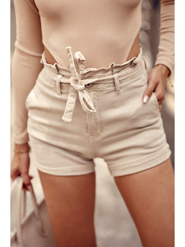 Дамски къси панталони. FASARDI