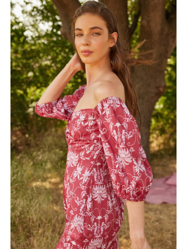 Trendyol Бургундия KStraight нарязани мини тъкани памук сърцето врата шарени тъкани рокля