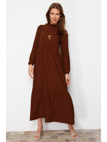 Trendyol кафяв стендъп яка набръчкване широка годни тъкани рокля