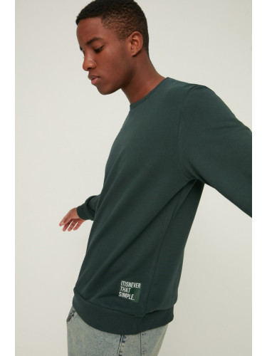 Trendyol Men's Emerald Green Regular/Real Fit Slogan Label Basic Cotton Sweatshirt