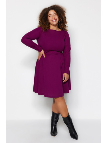 Дамска рокля. Trendyol