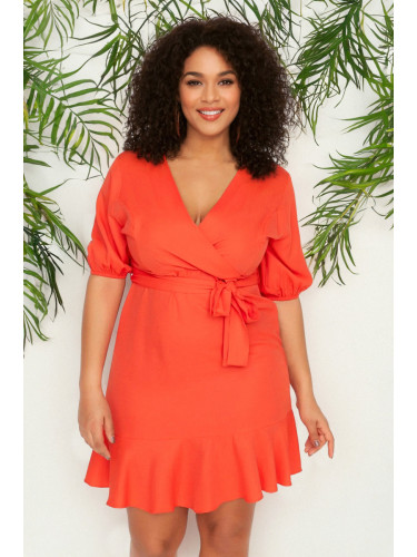 Дамска рокля Trendyol Plus size