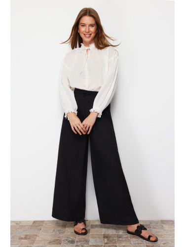 Дамски панталон. Trendyol