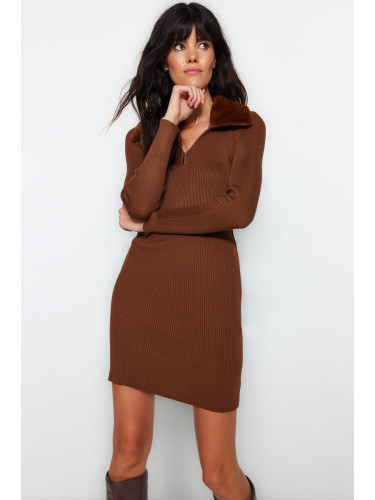 Trendyol Brown Mini Knitwear Faux Für Detail Dress