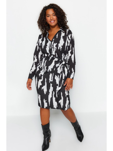 Дамска рокля. Trendyol