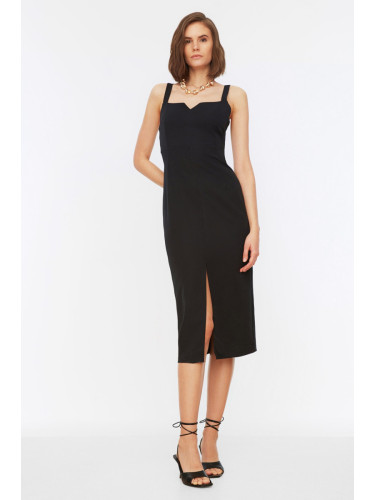 Дамска рокля Trendyol Midi