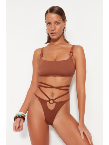 Модерен кафяв Bralette аксесоар бикини отгоре