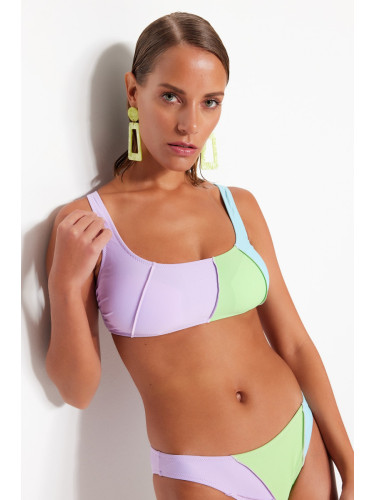 Дамски бански - горна част. Trendyol