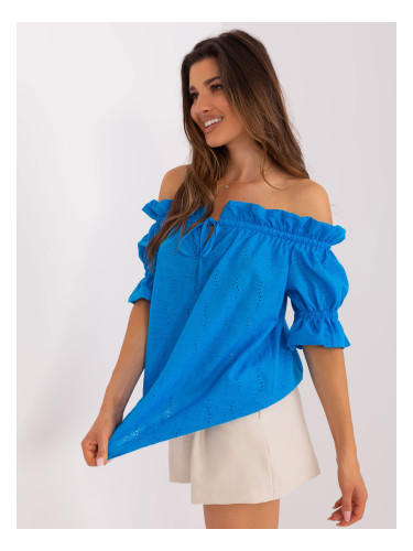 Blue blouse made of Spanish cotton