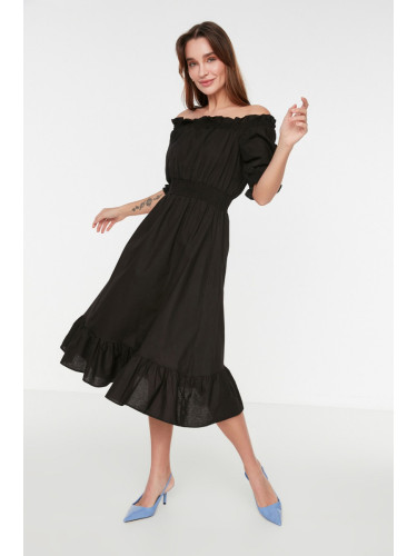 Дамска рокля Trendyol Pleated