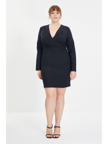 Дамска рокля Trendyol Detailed