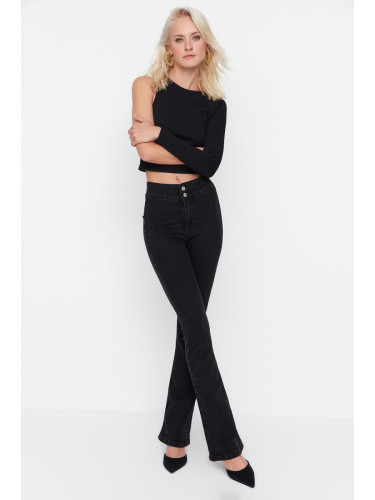 Дамски дънки Trendyol Flare