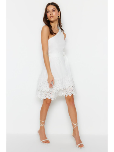 Дамска рокля Trendyol