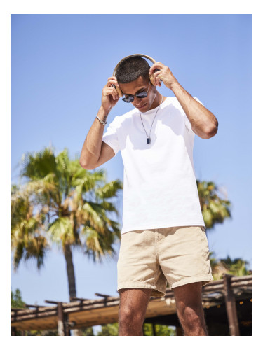 White Men's T-shirt Heavy Fruit of the Loom