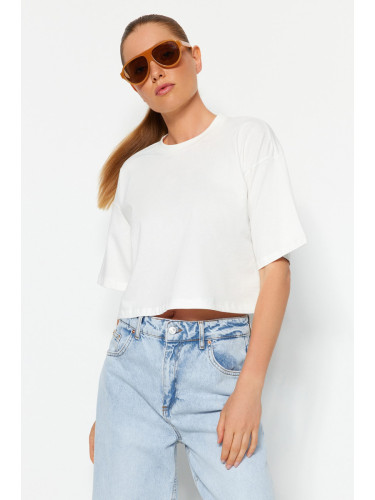 Trendyol Premium Ecru Relaxed/Comfortable Mould 100% Cotton Crop Knit T-Shirt