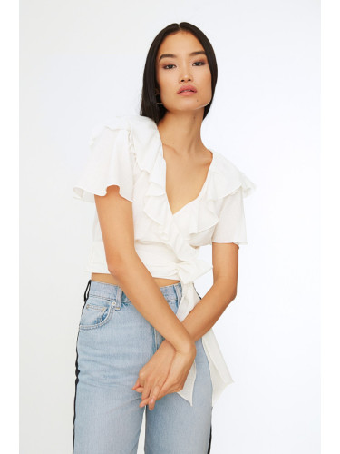 Дамска блуза Trendyol Volan Detailed