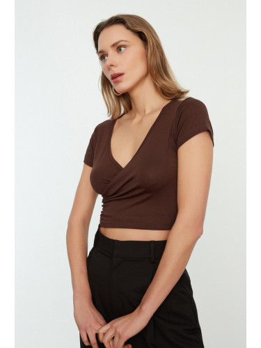 Trendyol Brown Fitted/Sleek, Double Breasted Collar Crop Viscose Stretch Knit Blouse